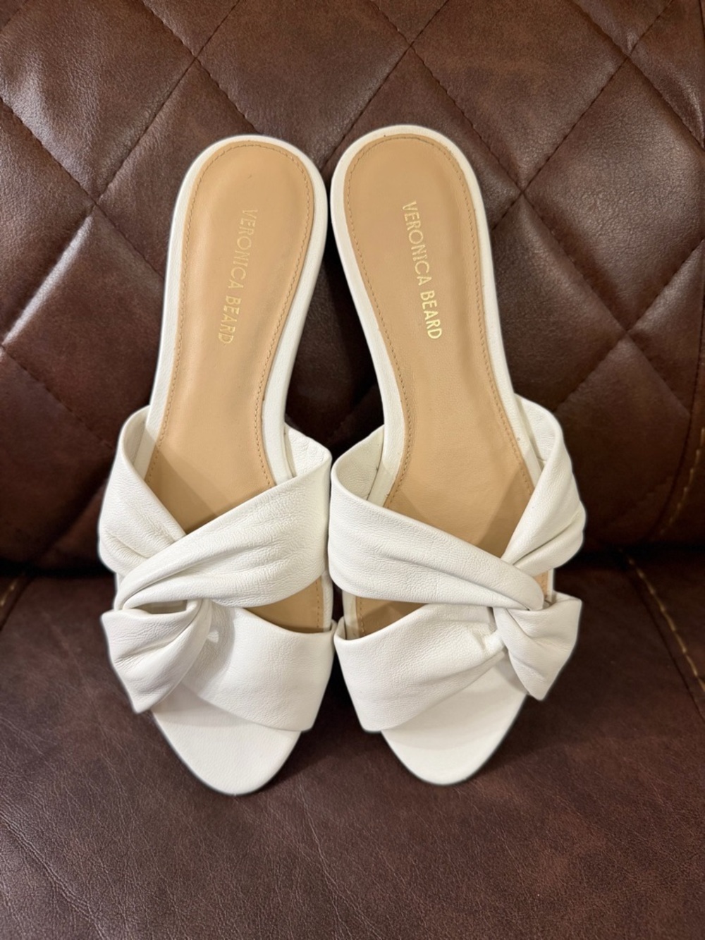 Veronica Beard White Leather Knotted Slide Sandals - Picture 6 of 11